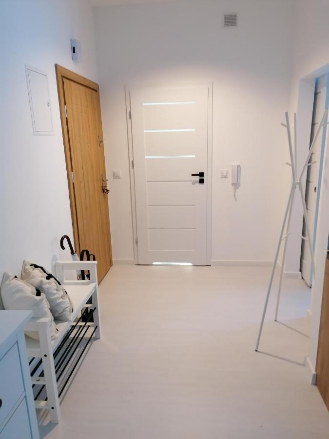 בורנה סולינובו Apartament Przy Jeziorze מראה חיצוני תמונה